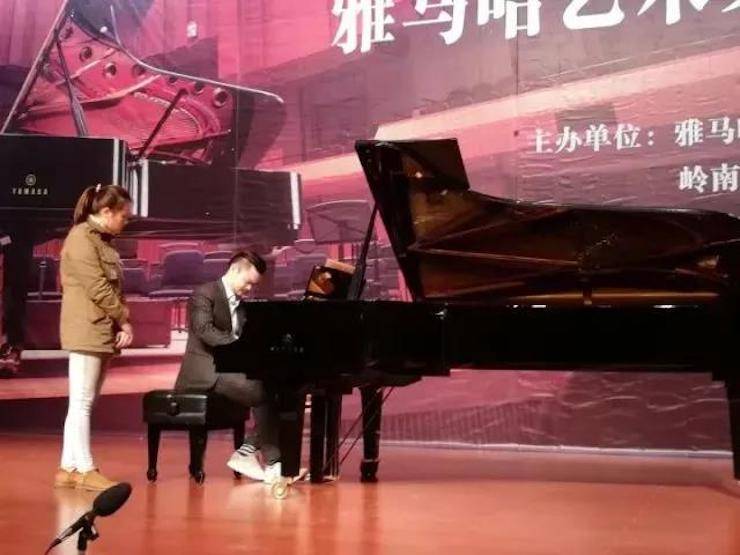 【回顾】2017j9集团亚洲音乐奖学金-岭南师范学院颁奖典礼暨j9集团艺术家孙鹏杰钢琴独奏音乐会及大师班活动成功举办