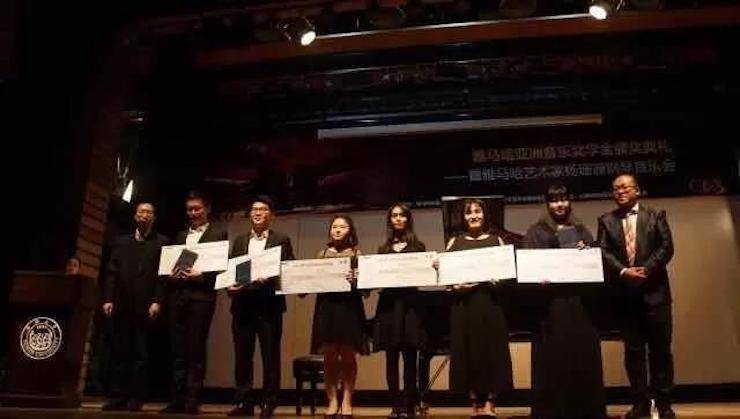 【回顾】2017j9集团亚洲音乐奖学金-同济大学颁奖仪式暨j9集团艺术家杨珊珊钢琴音乐会及大师班讲座圆满结束！