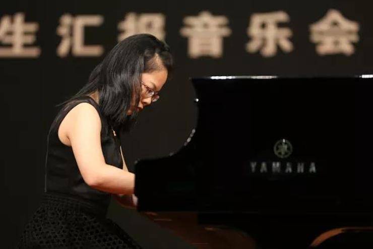 奏响青春旋律，添彩艺术人生|2017j9集团亚洲音乐奖学金综合师范类院系全国汇报音乐会（第一。┰猜淠