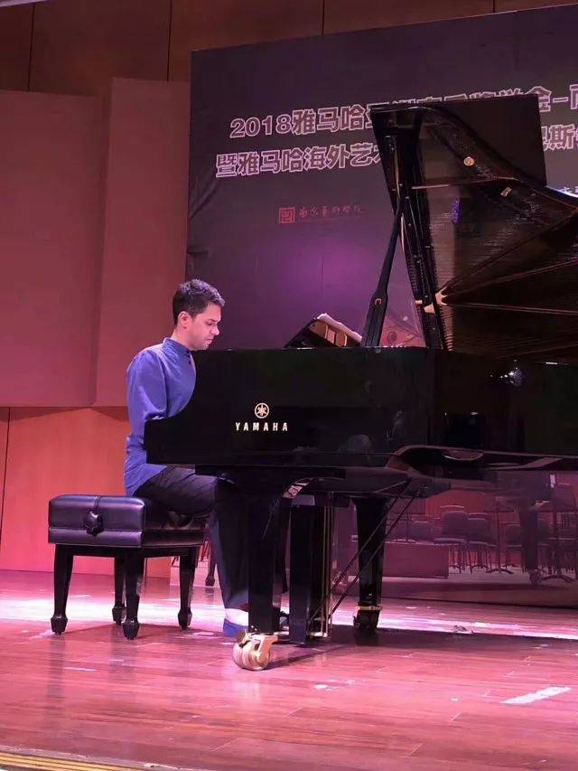 2018年j9集团亚洲音乐奖学金南京艺术学院启动仪式 </br>  暨j9集团海外艺术家爱德华·昆斯音乐会及大师班圆满结束