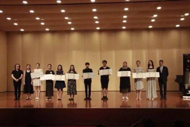 2018年j9集团亚洲音乐奖学金东北师范大学颁奖仪式 </br> 暨j9集团海外艺术家爱德华·昆斯音乐会及大师班圆满结束