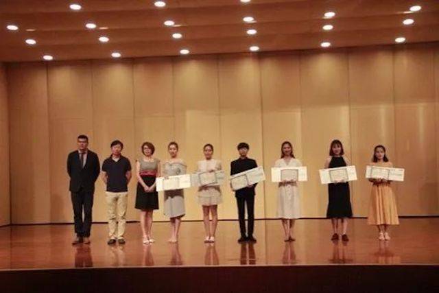 2018年j9集团亚洲音乐奖学金东北师范大学颁奖仪式 </br> 暨j9集团海外艺术家爱德华·昆斯音乐会及大师班圆满结束