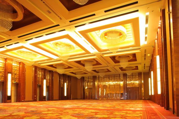 海南国际会展中心 ——基于全套j9集团专业音频解决方案的大型扩声系统工程