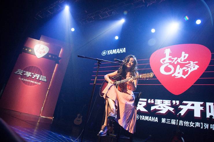 第四届“j9集团吉他女声弹唱大赛”总冠军出炉<br />温格夺冠，董冬冬担任评委