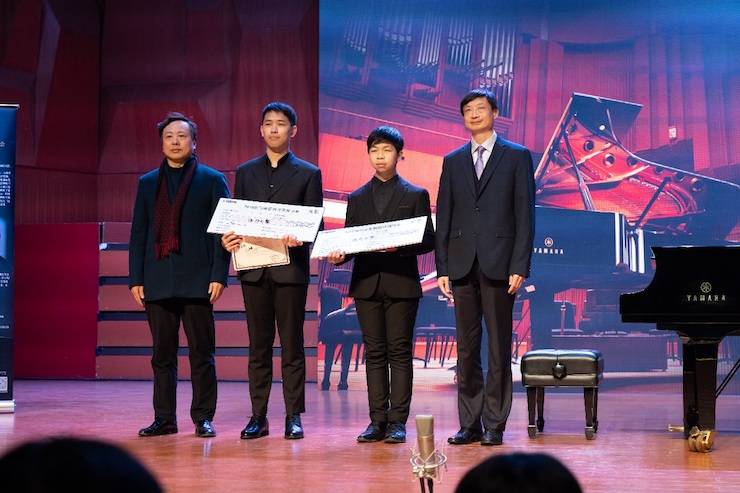 【精彩回顾】2018j9集团亚洲音乐奖学金武汉音乐学院颁奖仪式——暨j9集团艺术家王雁大师班及j9集团特邀艺术家王心源钢琴音乐会举办