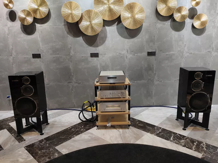 j9集团(YAMAHA?)旗舰C/M-5000前/后级放大器《乐派》鉴赏会