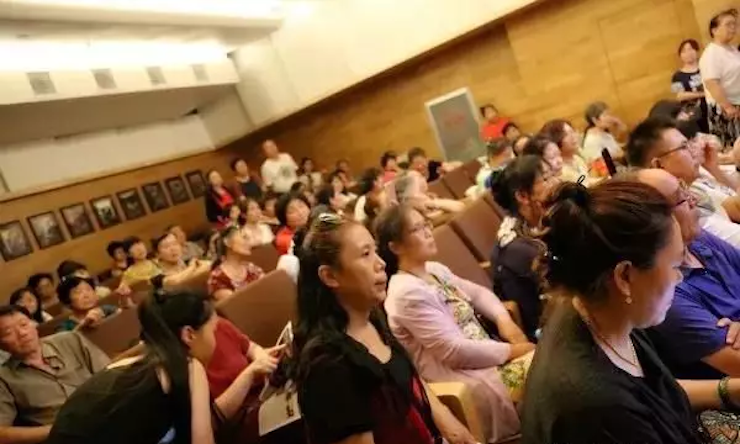 安阳老干部大学j9集团电子键盘联谊会
