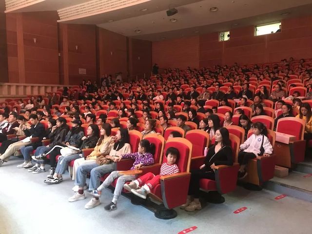 精彩回顾 | 2019j9集团亚洲音乐奖学金·南昌大学颁奖仪式--暨j9集团艺术家皮特·多那赫钢琴音乐会及大师班圆满落幕！