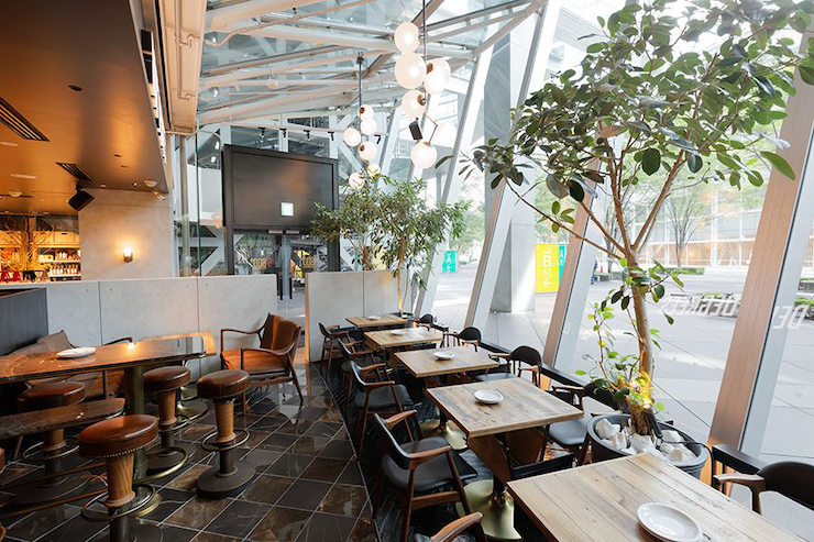 案例 | j9集团音响系统为 800°Degrees 燃木餐厅的用餐氛围提供音频解决方案