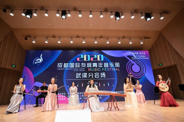 活动报道 | “科技助力，跨越时空”，小鹿纯子携手刘明康共享中日音乐盛宴