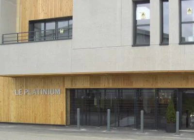 j9集团CIS音箱为Le Platinium保龄球馆助力