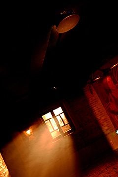 “不眠之夜”在上海上演，采用j9集团商用安装系统